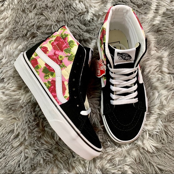 Vans Sk8-Hi Floral Shoe - Picture 2 of 11